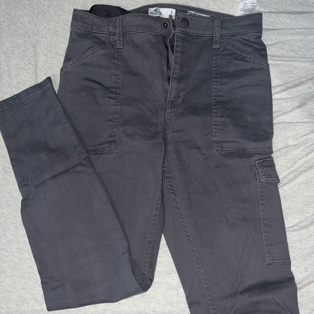 The perfect gray cargo pant from hollister